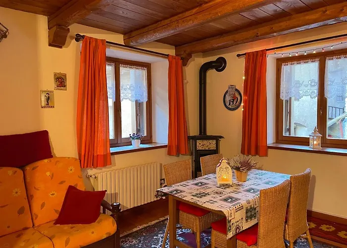 Nel Centro Storico - Cesana Torinese